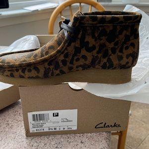 Clarks Wallabee Boot 2 Leopard Suede Daim Leopard 8.5 Medium